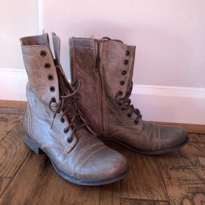 Steve Madden gray boots